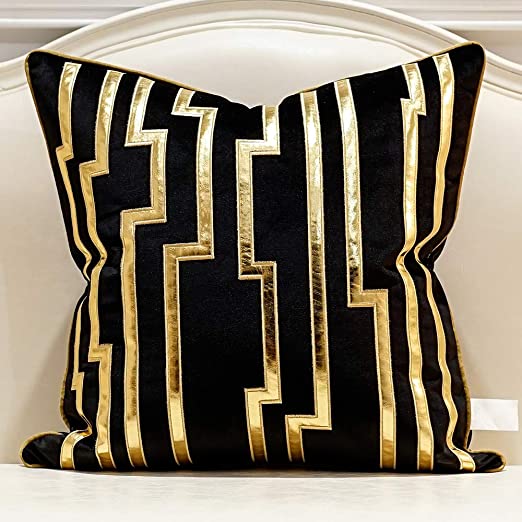 Featured image of post Black And Gold Throw Pillows